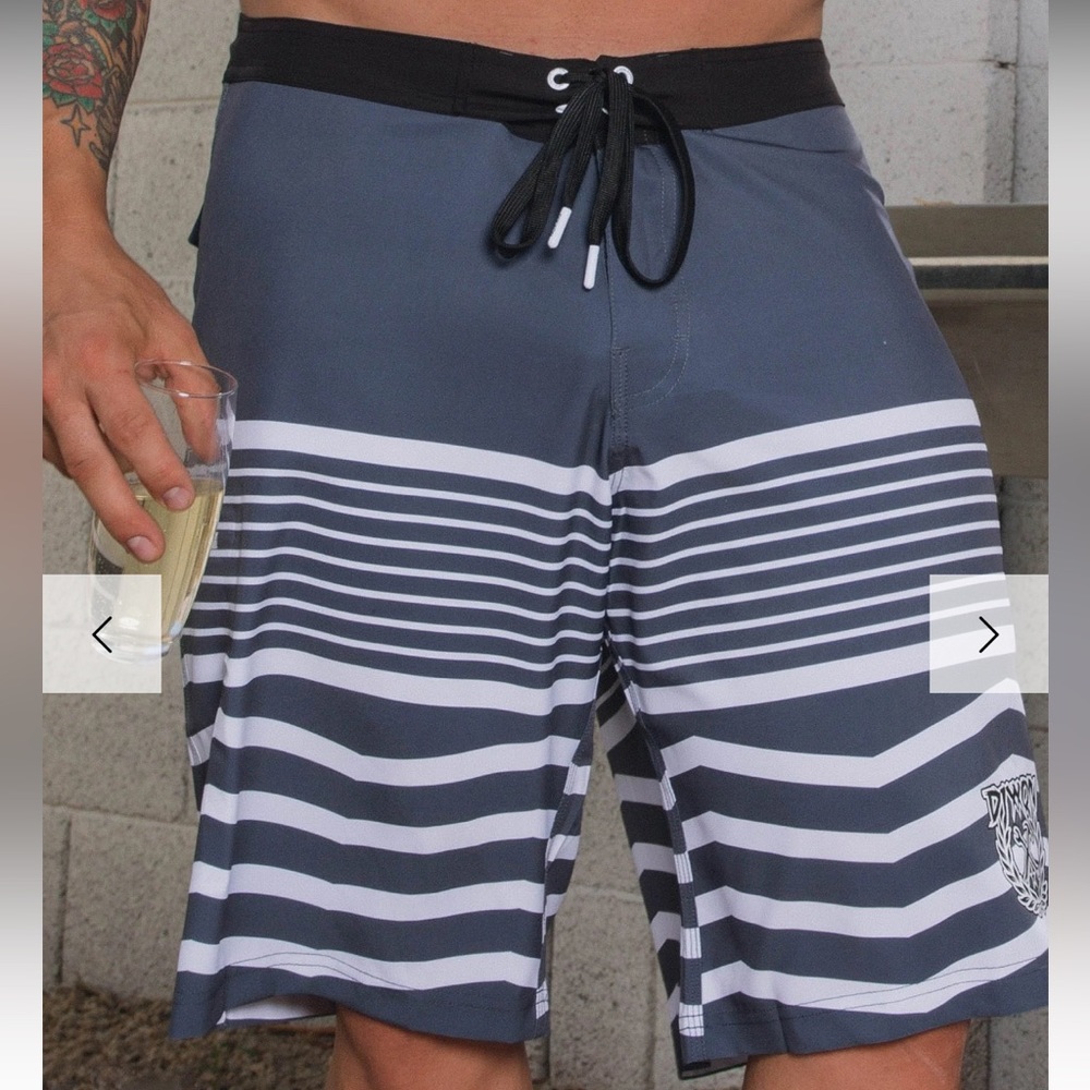 Dixxon Flannel Company Boardshorts size 46